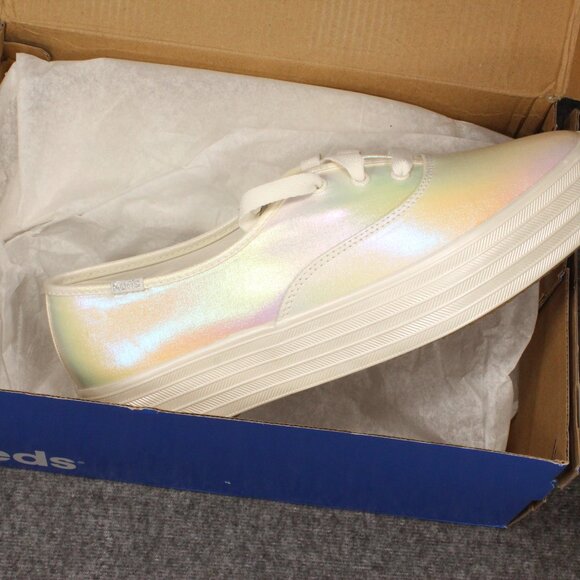 Keds Metallic IridKeds escent Silver Pointed Toe Platform Women's Shoes Size 9.5 - Picture 6 of 9